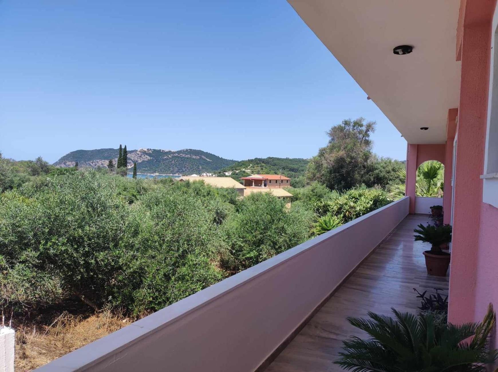 Marianna House Hotel Agios Georgios Pagon Ngoại thất bức ảnh