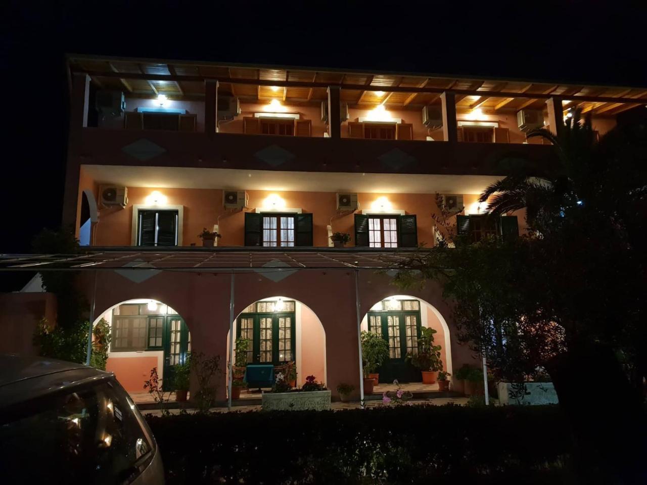 Marianna House Hotel Agios Georgios Pagon Ngoại thất bức ảnh